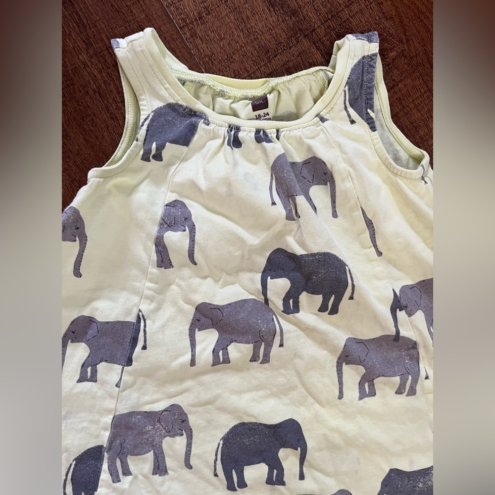 Tea collection toddler girl elephant dress Sz 18-24 months - Picture 2 of 7